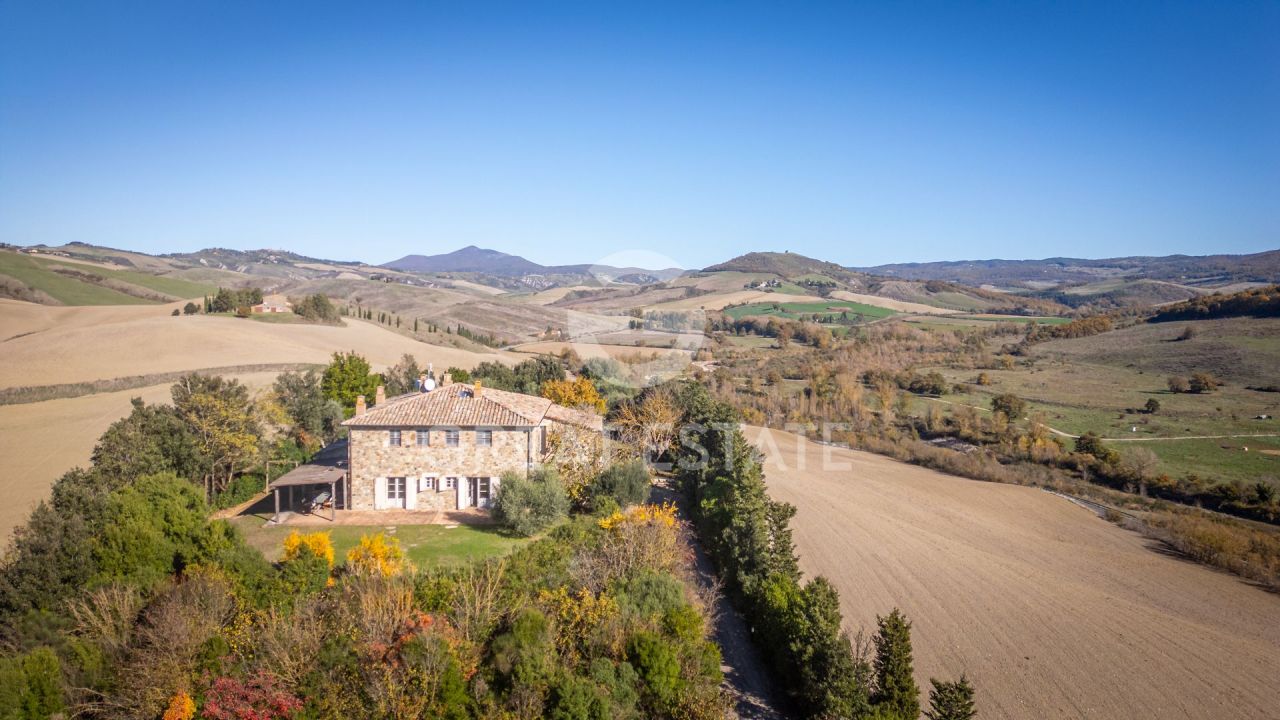 Дом San Casciano dei Bagni, Италия, 409.25 м² - фото 1