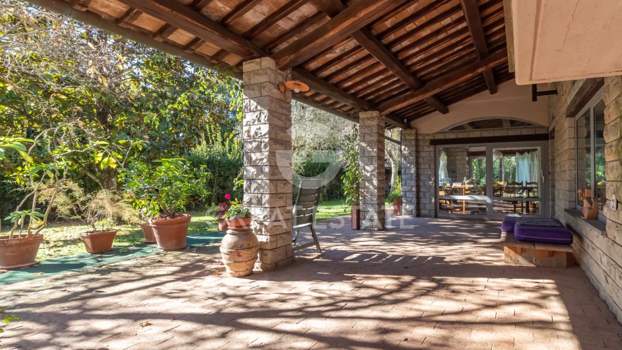 Дом в Порано, Италия, 477.3 м² - фото 7