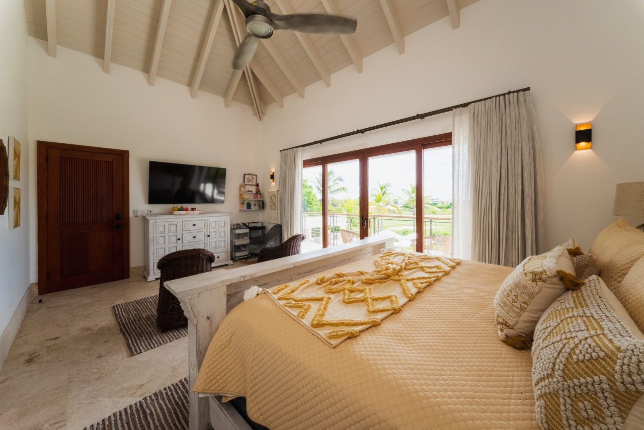 Вилла в Кап-Кане, Доминиканская Республика, 550 м² - фото 15