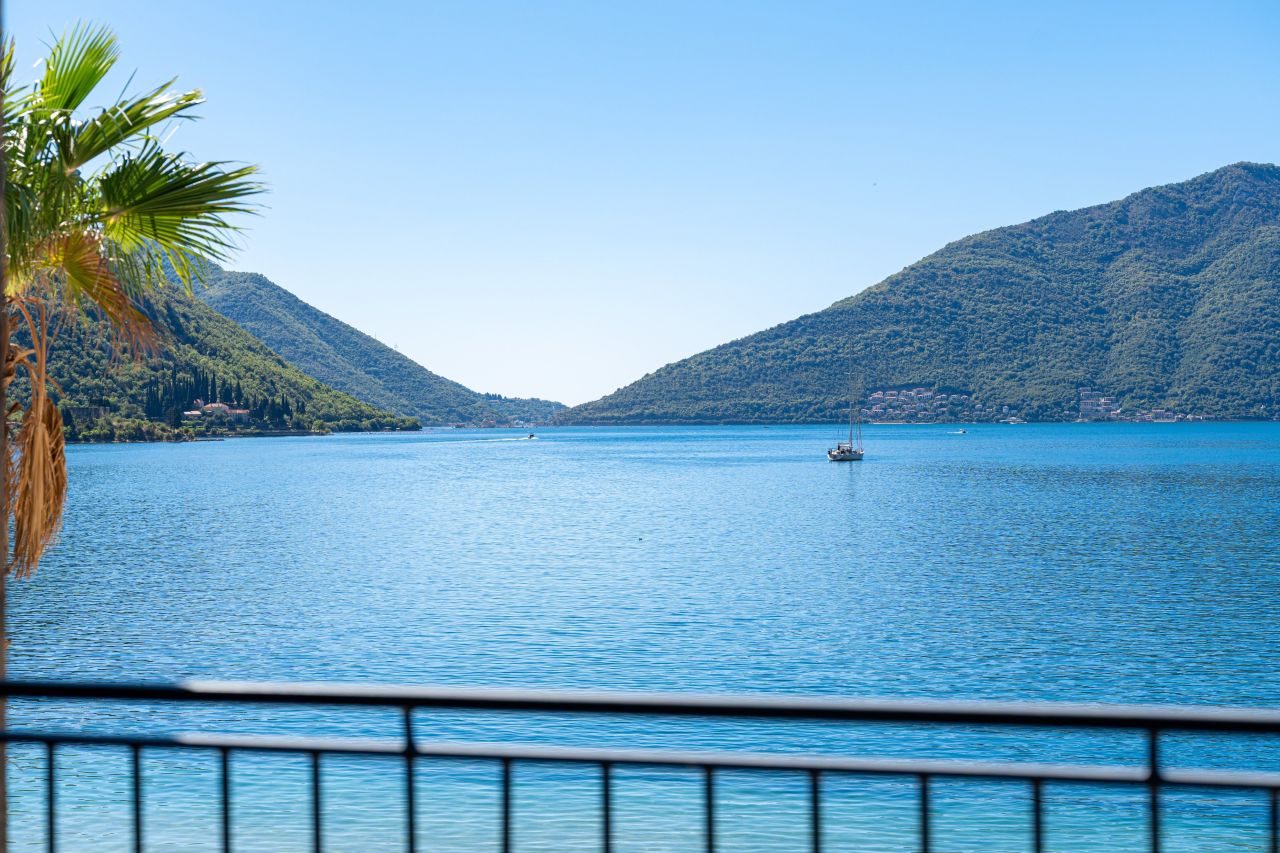 Апартаменты в Рисане, Черногория, 51 м² - фото 10