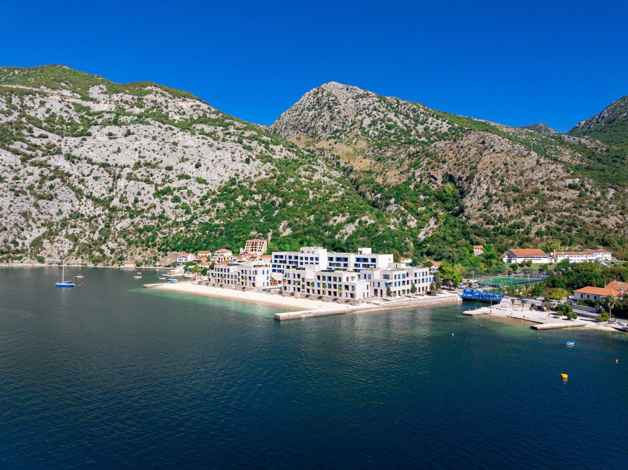 Апартаменты в Рисане, Черногория, 51 м² - фото 11