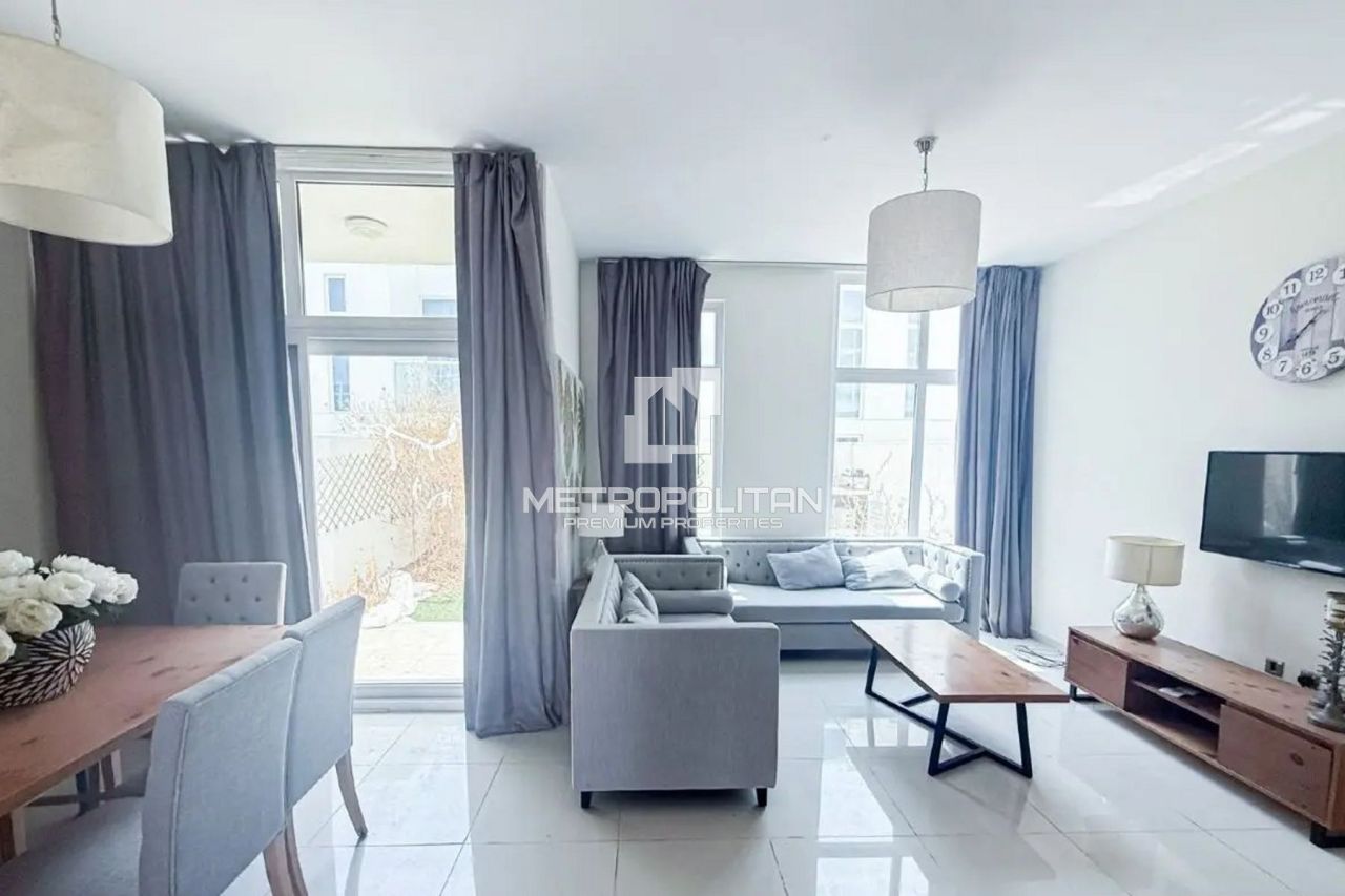 Таунхаус в Дубае, ОАЭ, 224 м² - фото 2