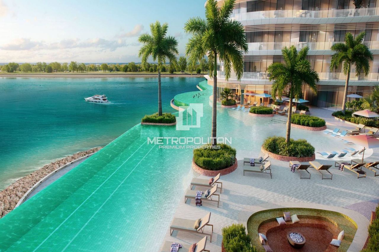 Магазин в Рас-эль-Хайме, ОАЭ, 1 670 м² - фото 3