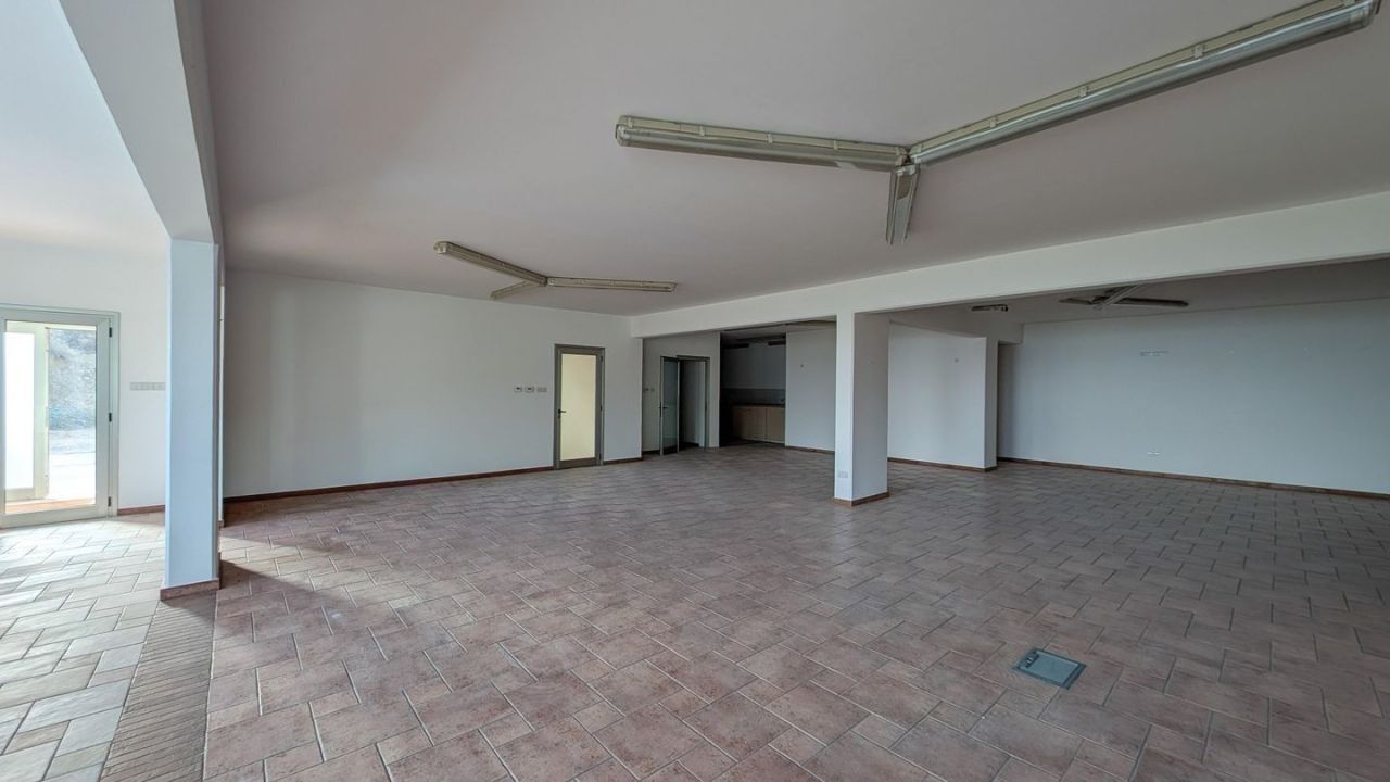 Вилла в Лимасоле, Кипр, 615 м² - фото 9