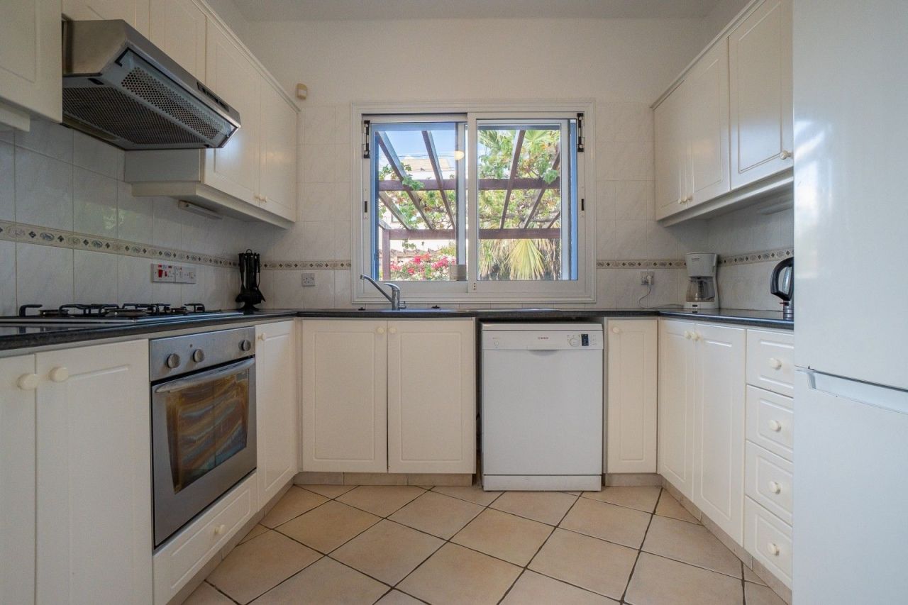 Вилла в Пафосе, Кипр, 215 м² - фото 9