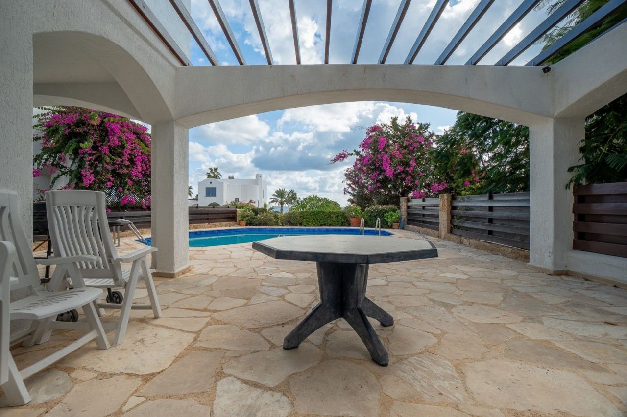 Вилла в Пафосе, Кипр, 215 м² - фото 12