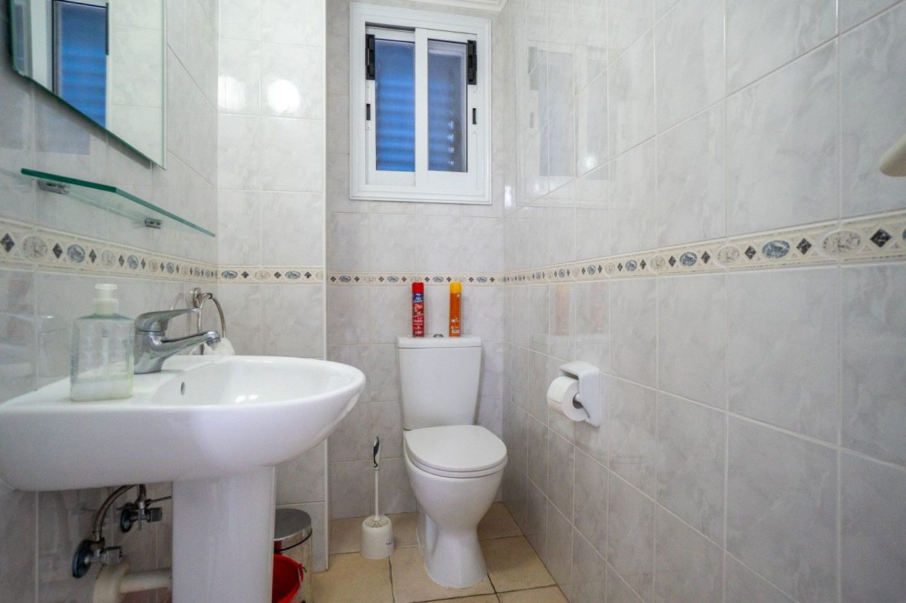 Вилла в Пафосе, Кипр, 215 м² - фото 14