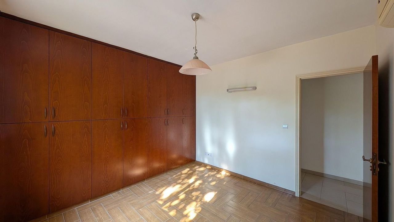 Коммерческая недвижимость в Пафосе, Кипр, 250 м² - фото 15