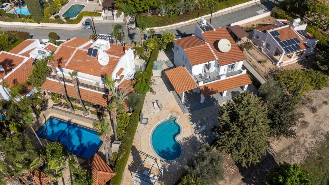 Вилла в Пафосе, Кипр, 238 м² - фото 16