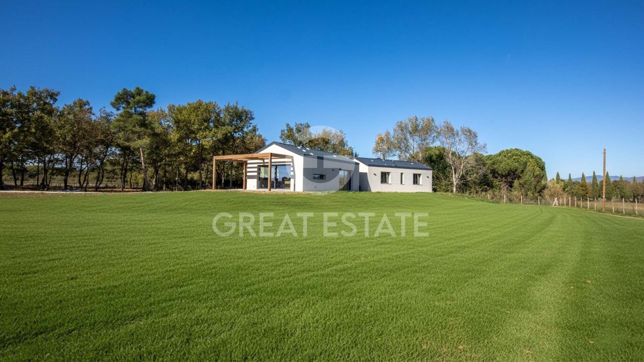 Вилла в Кастильоне-дель-Лаго, Италия, 270 м² - фото 1