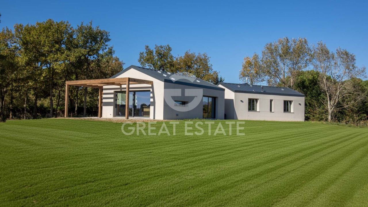 Вилла в Кастильоне-дель-Лаго, Италия, 270 м² - фото 3