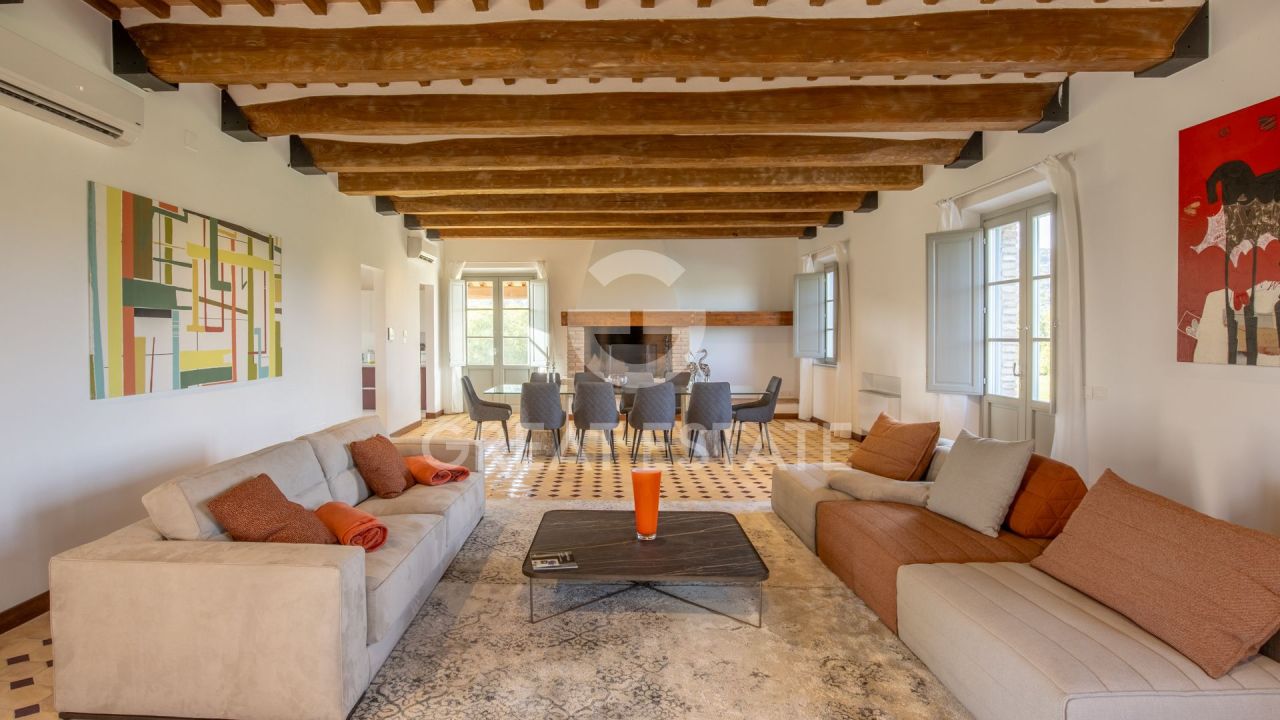 Дом в Паникале, Италия, 420.05 м² - фото 7