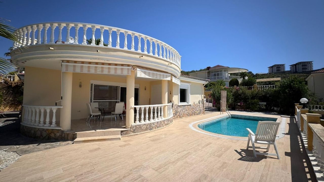 Вилла в Алании, Турция, 140 м² - фото 1