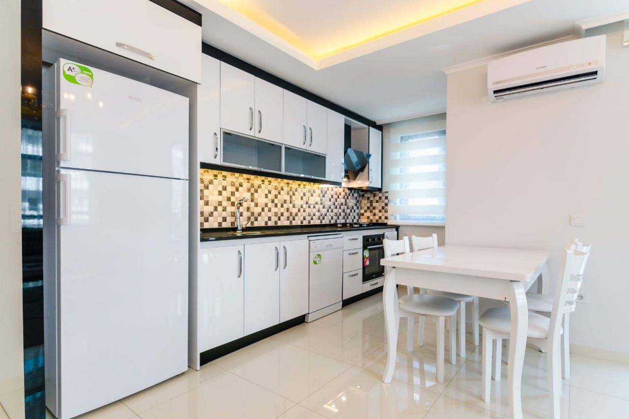 Апартаменты в Алании, Турция, 70 м² - фото 4