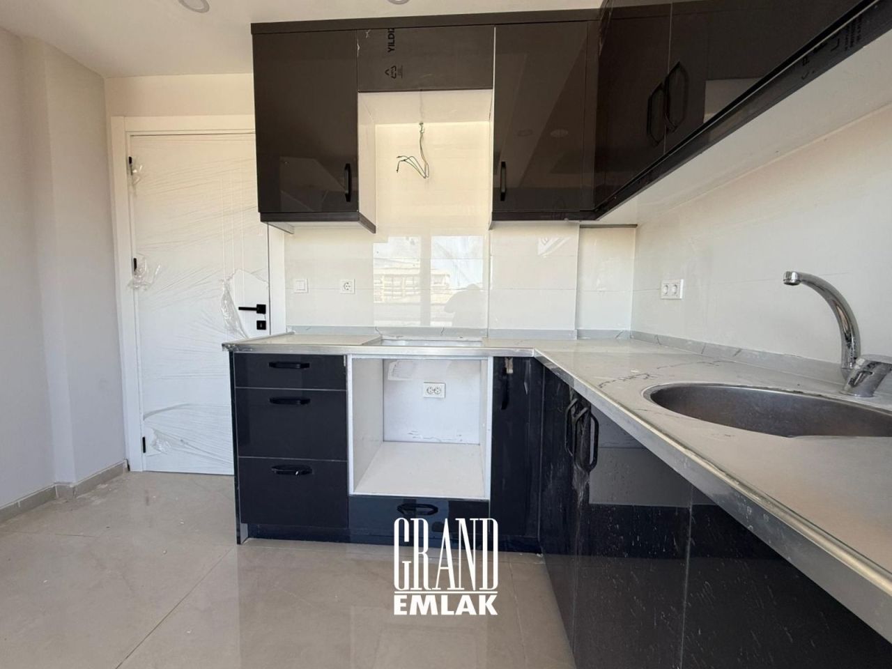 Квартира в Анталии, Турция, 90 м² - фото 14