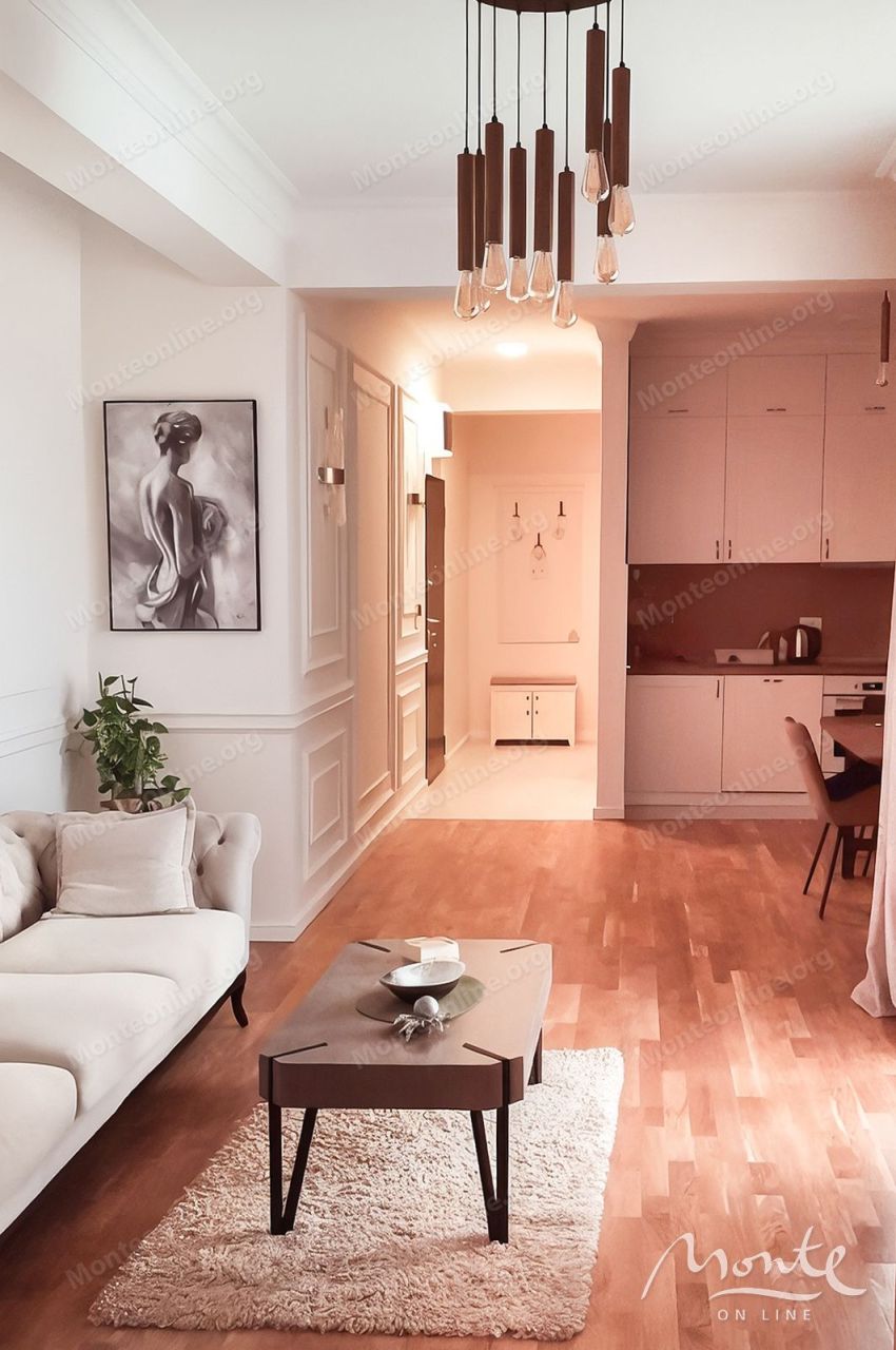 Апартаменты в Тивате, Черногория, 69 м² - фото 1