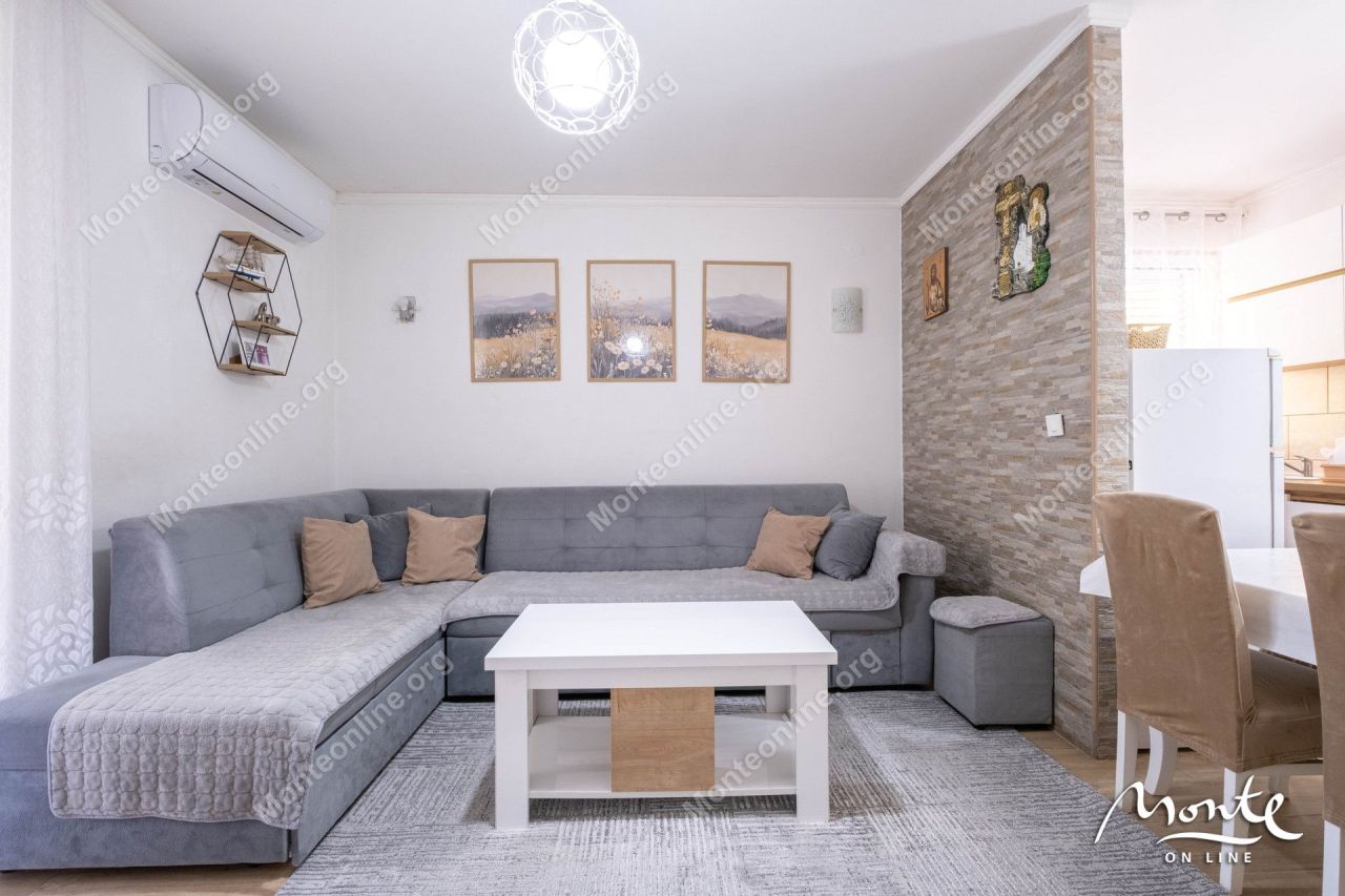 Апартаменты в Доброте, Черногория, 48 м² - фото 2