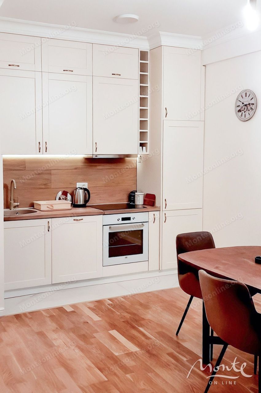 Апартаменты в Тивате, Черногория, 69 м² - фото 4