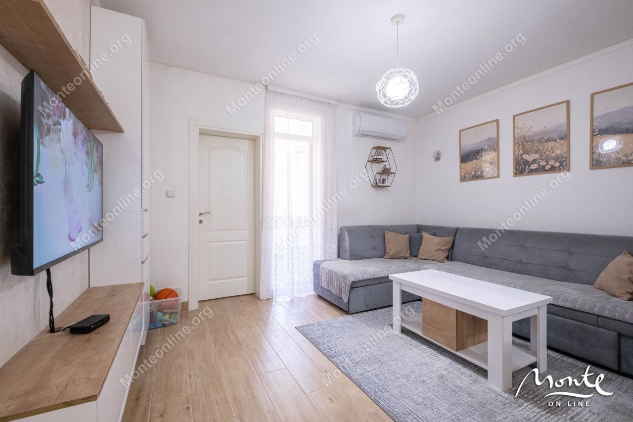 Апартаменты в Доброте, Черногория, 48 м² - фото 4