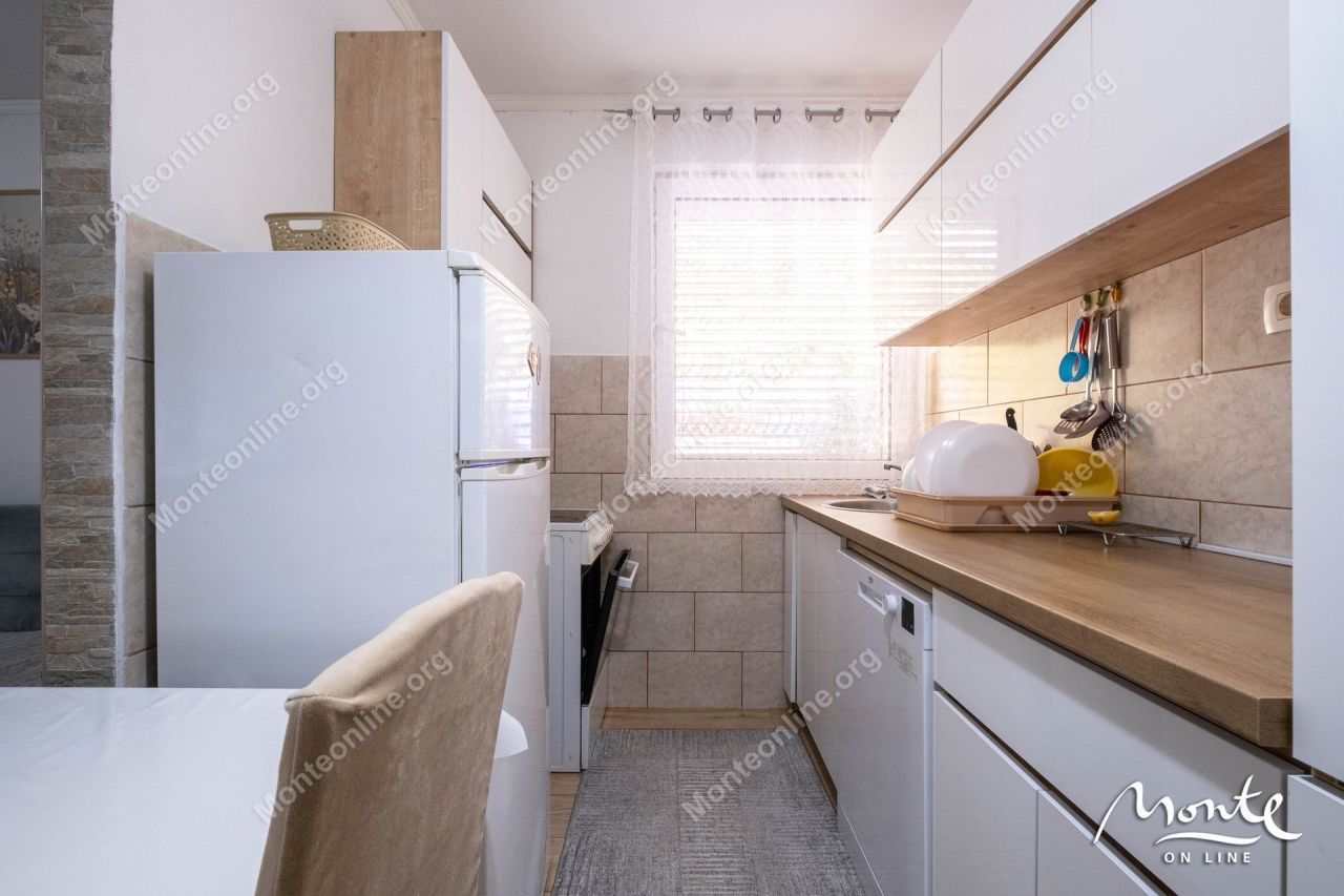 Апартаменты в Доброте, Черногория, 48 м² - фото 8