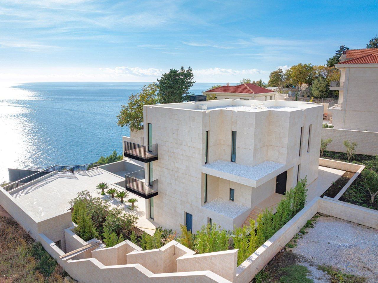 Вилла в Будве, Черногория, 443 м² - фото 1