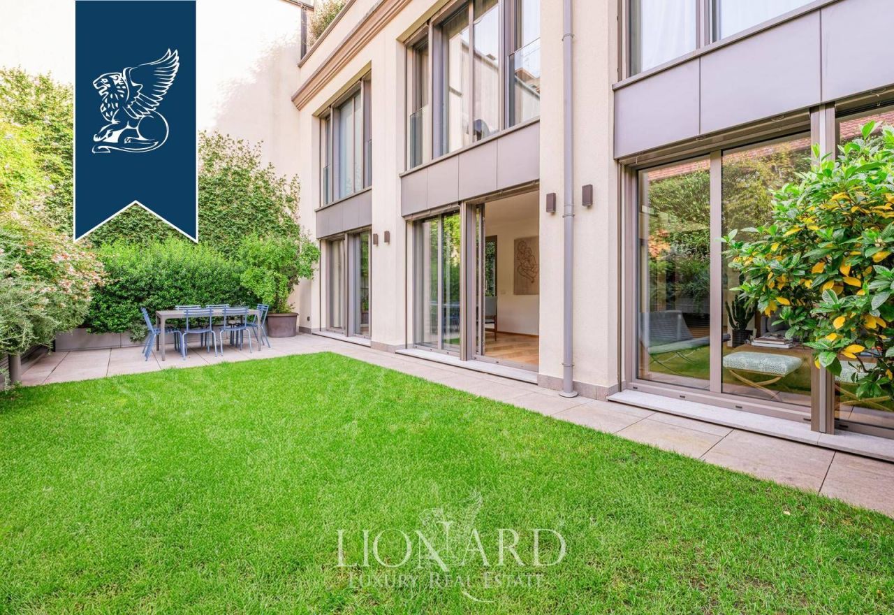 Апартаменты в Милане, Италия, 247 м² - фото 4