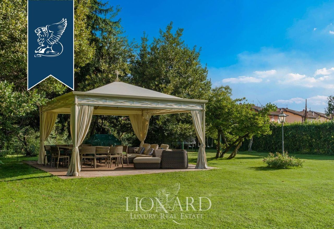 Вилла в Пьетрасанте, Италия, 565 м² - фото 4