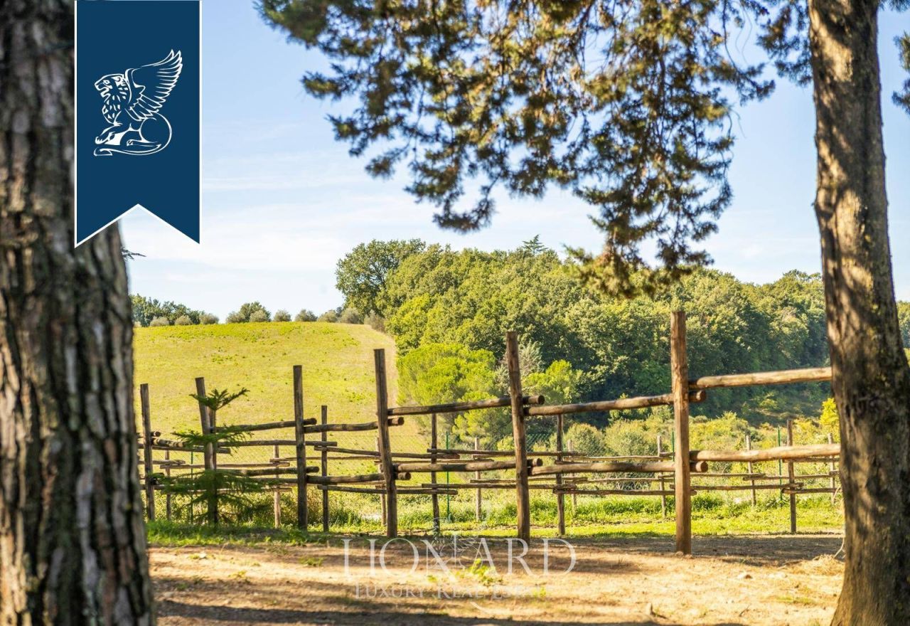 Ферма в Сиене, Италия, 1 600 м² - фото 13