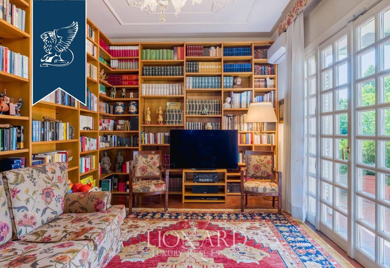 Вилла в Пьетрасанте, Италия, 565 м² - фото 13