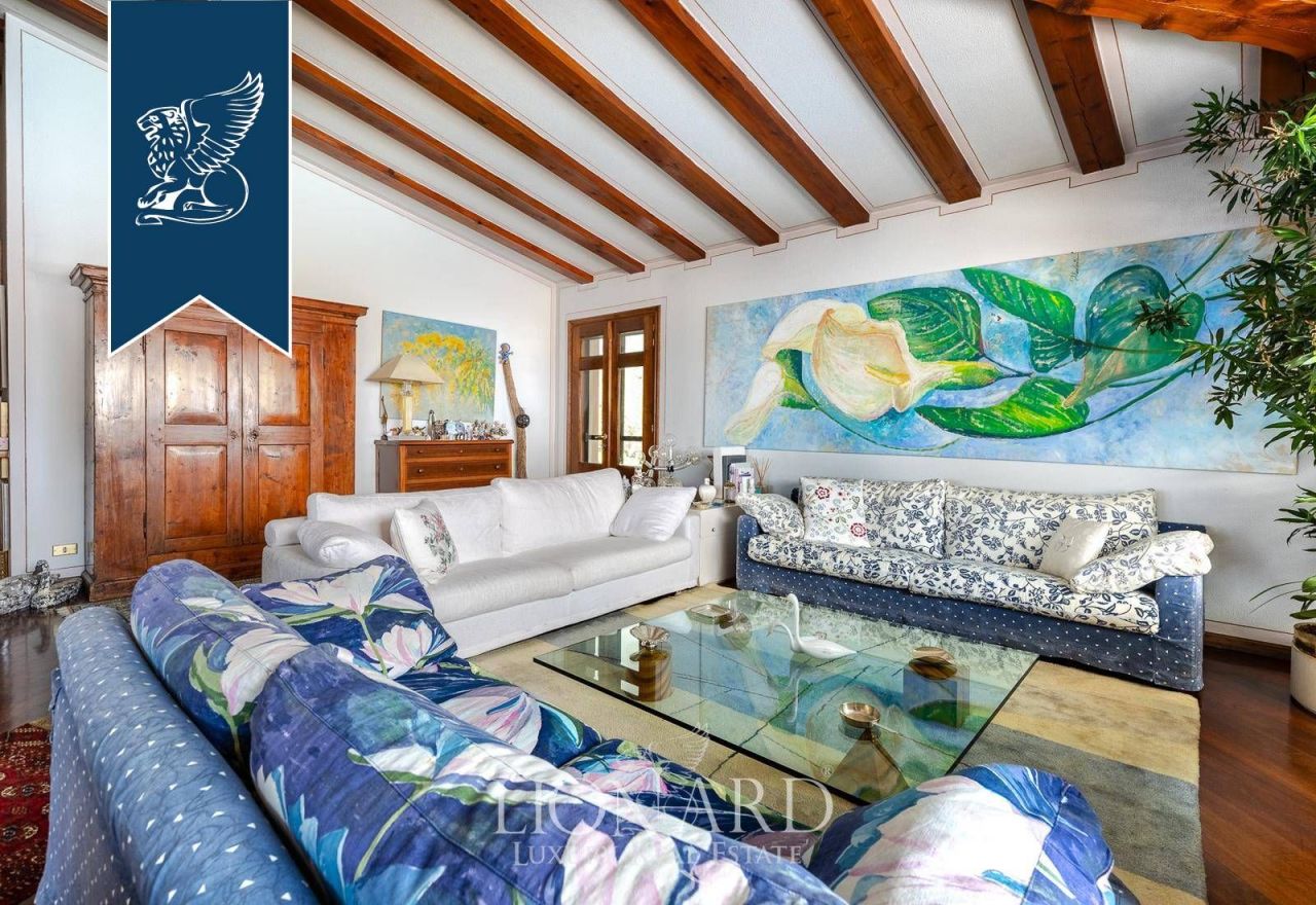 Вилла в Сан-Ремо, Италия, 700 м² - фото 13