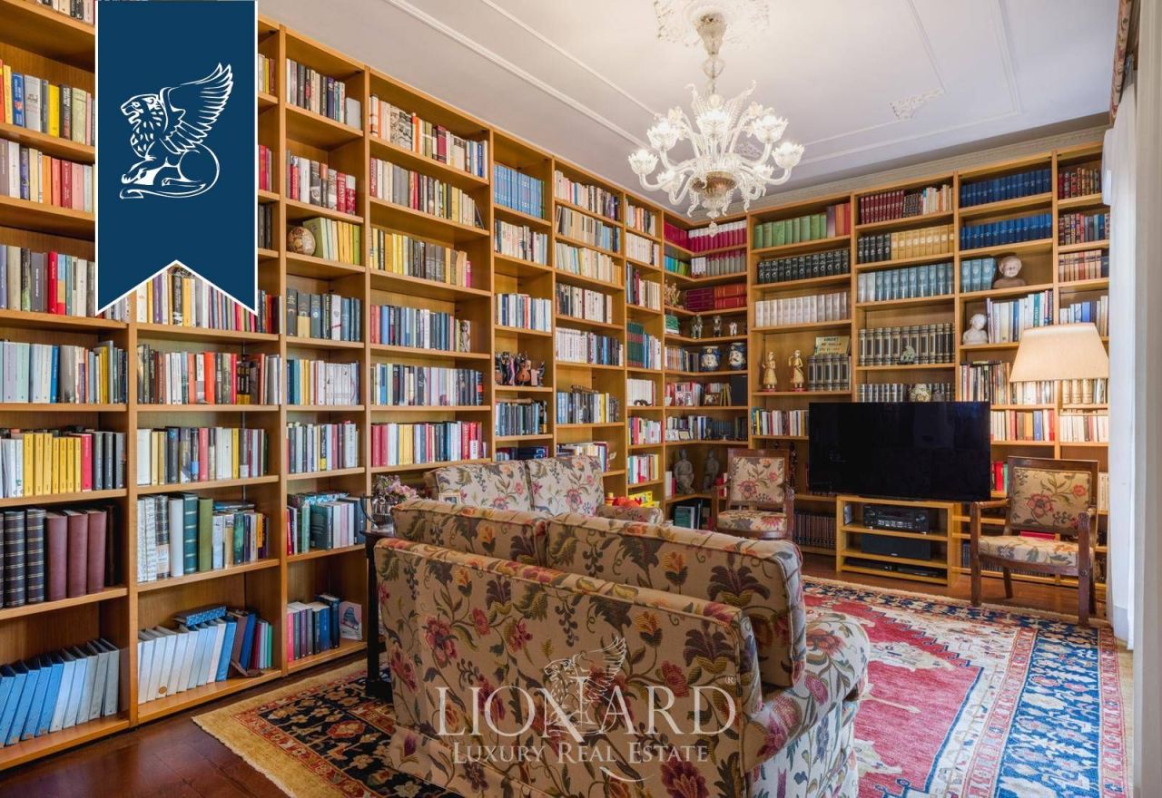 Вилла в Пьетрасанте, Италия, 565 м² - фото 14