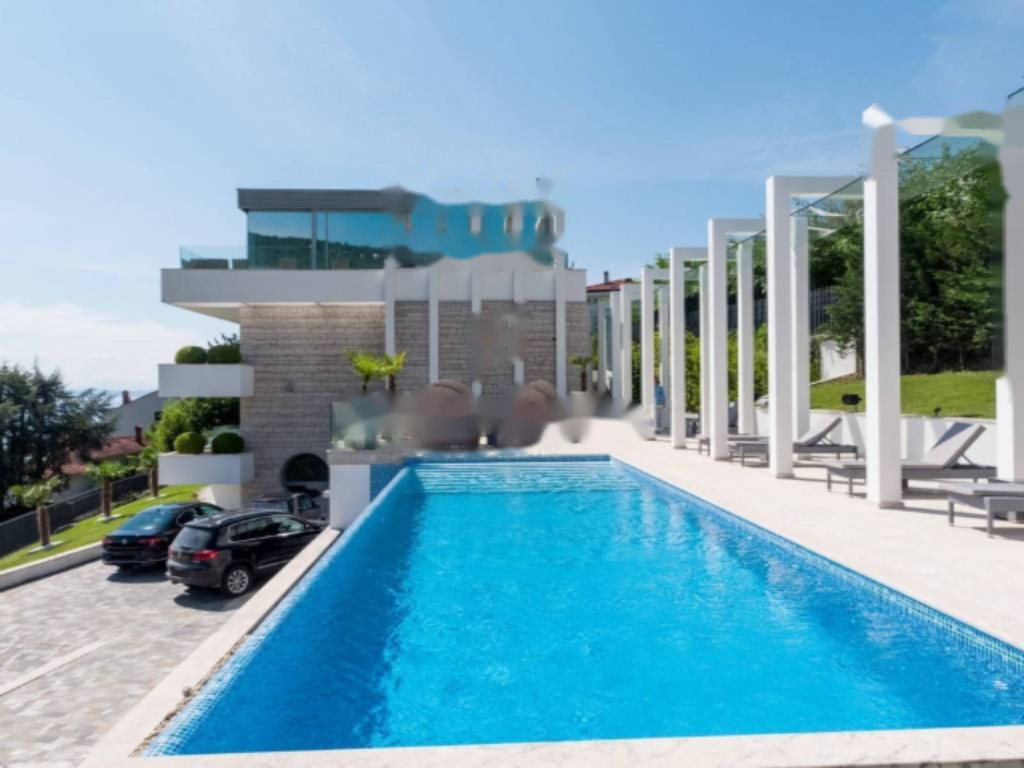 Дом в Опатии, Хорватия, 600 м² - фото 1