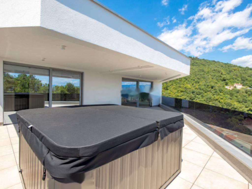 Квартира в Опатии, Хорватия, 179 м² - фото 1