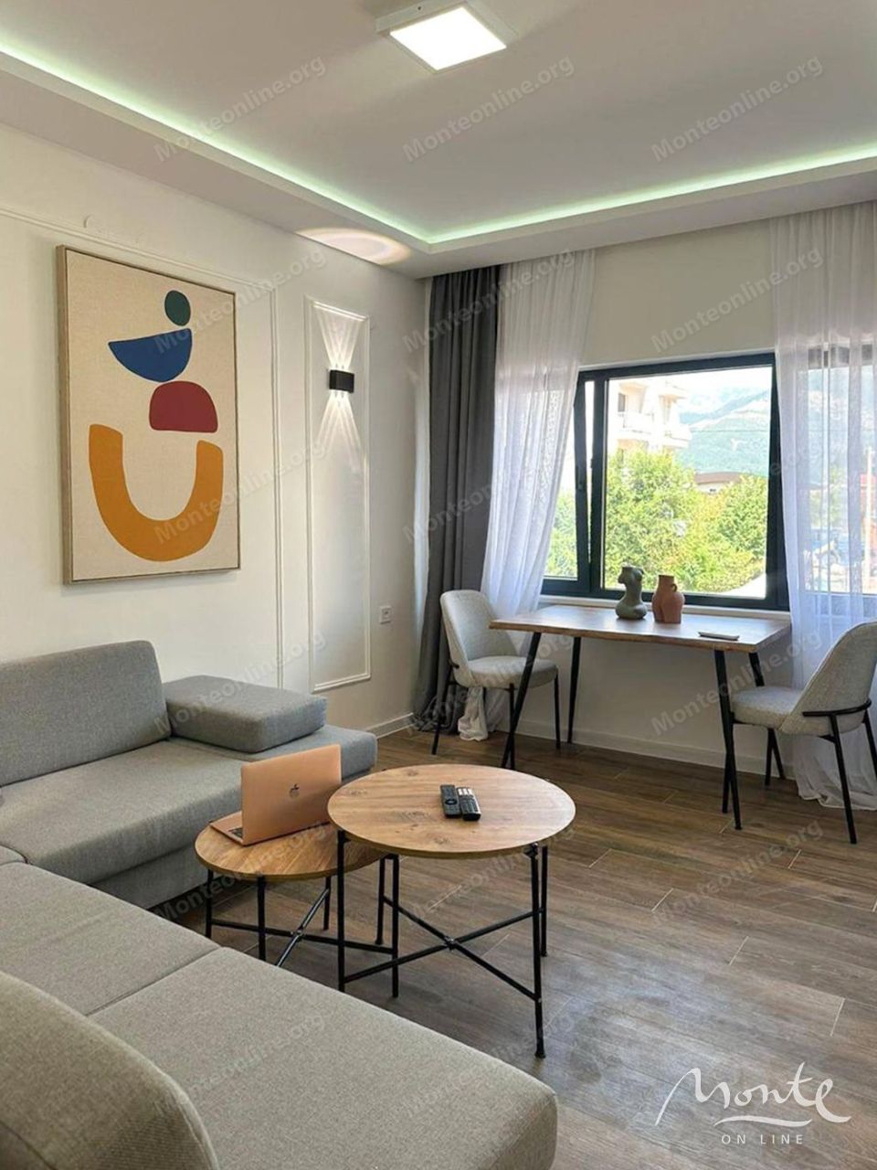 Апартаменты в Тивате, Черногория, 40 м² - фото 1