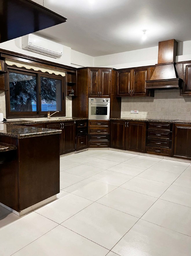 Вилла в Лимасоле, Кипр, 350 м² - фото 15