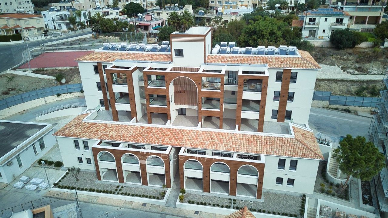 Апартаменты в Пафосе, Кипр, 68 м² - фото 19