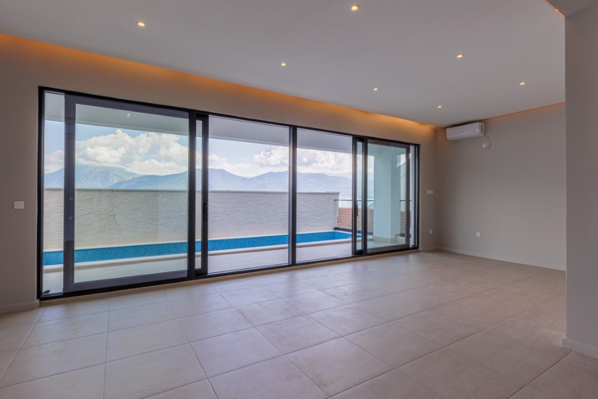 Дом в Крашичах, Черногория, 200 м² - фото 11