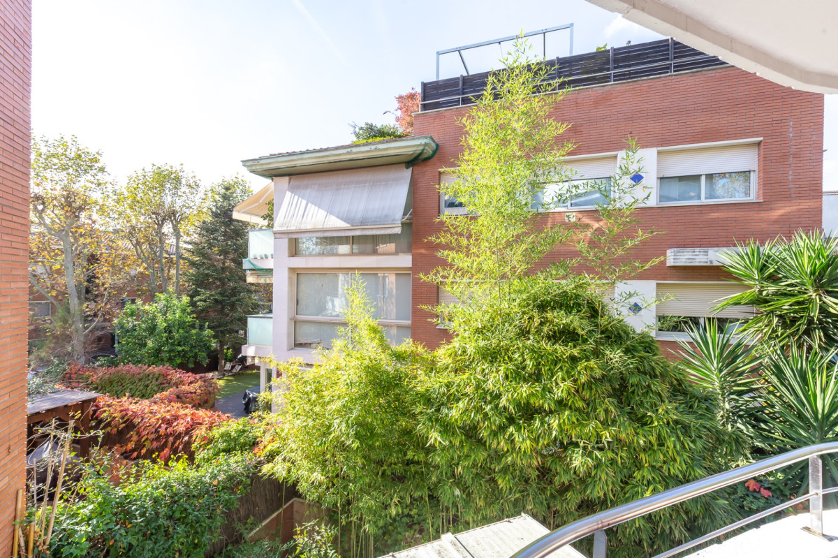 Квартира в Барселоне, Испания, 106 м² - фото 15