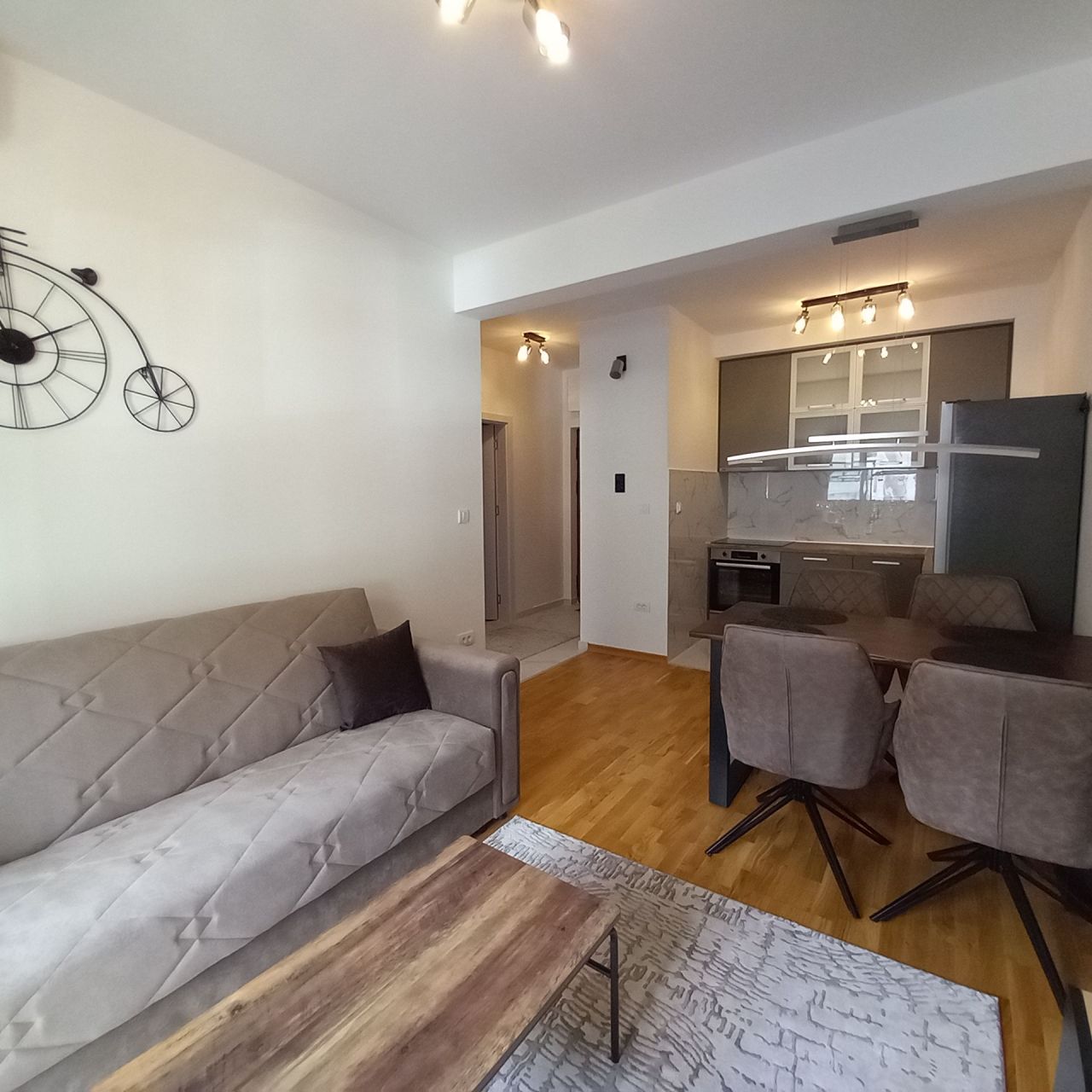 Квартира в Будве, Черногория, 42 м² - фото 2