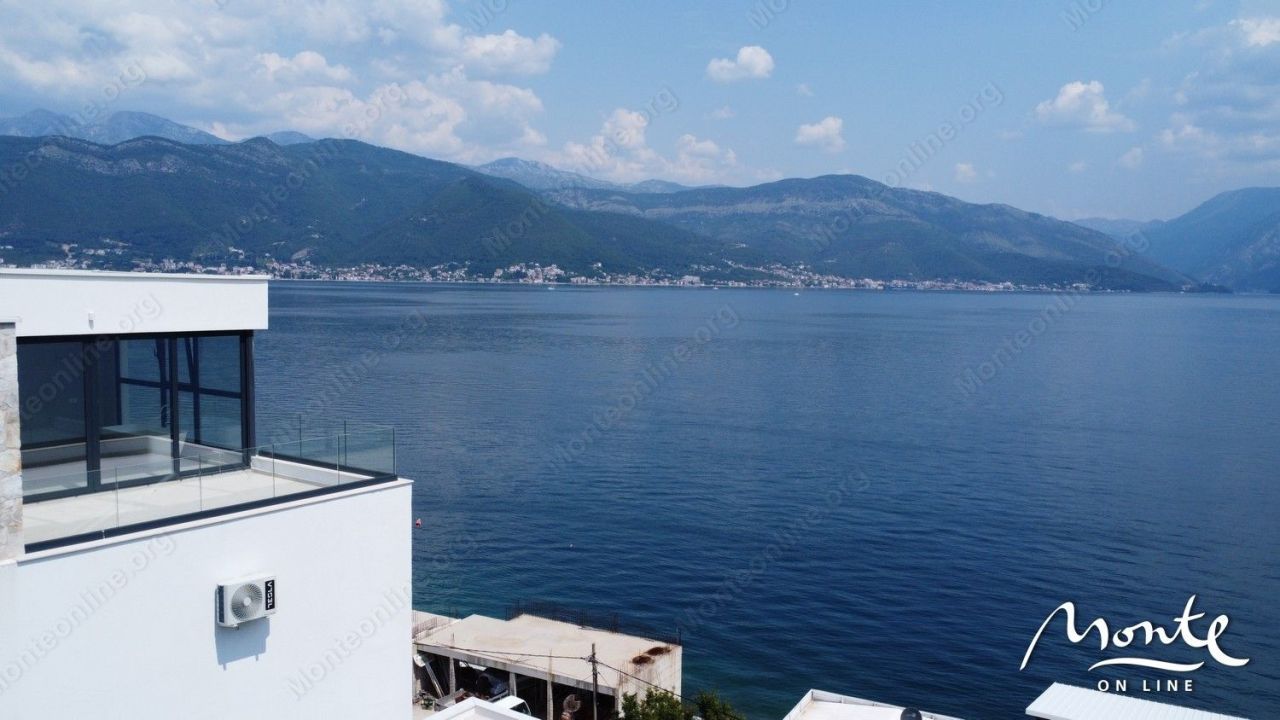 Вилла в Крашичах, Черногория, 200 м² - фото 5