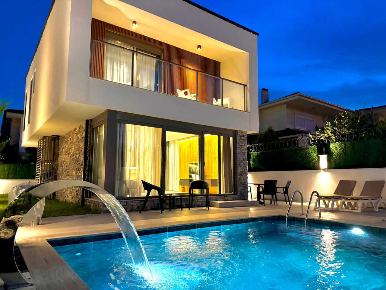 Вилла в Кемере, Турция, 345 м² - фото 1