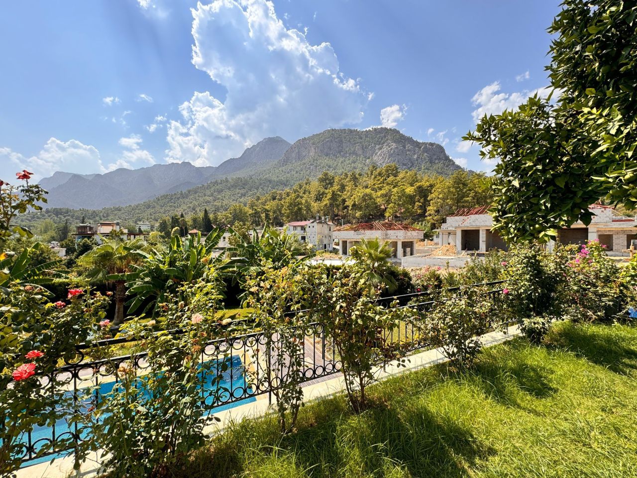 Вилла в Кемере, Турция, 350 м² - фото 6