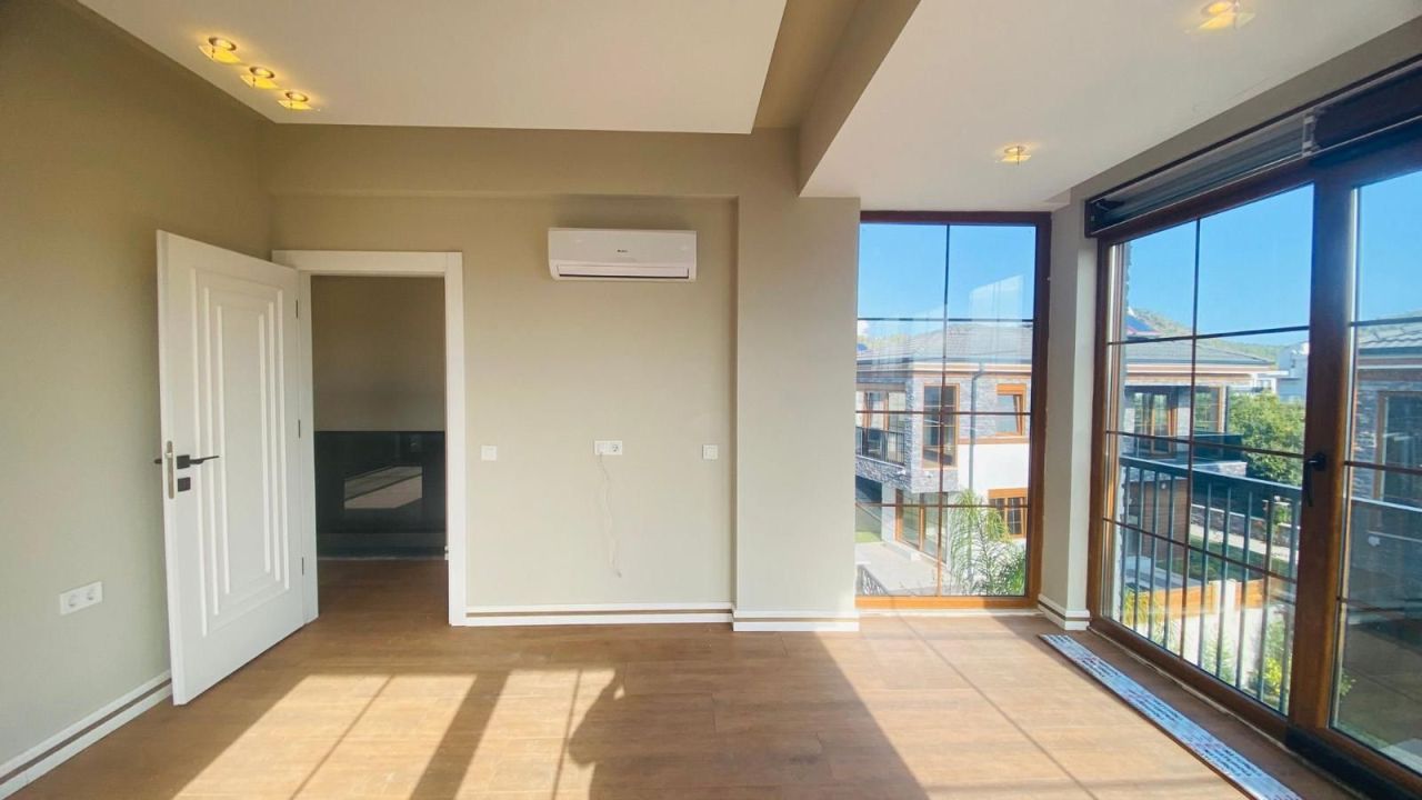 Вилла в Кемере, Турция, 250 м² - фото 8