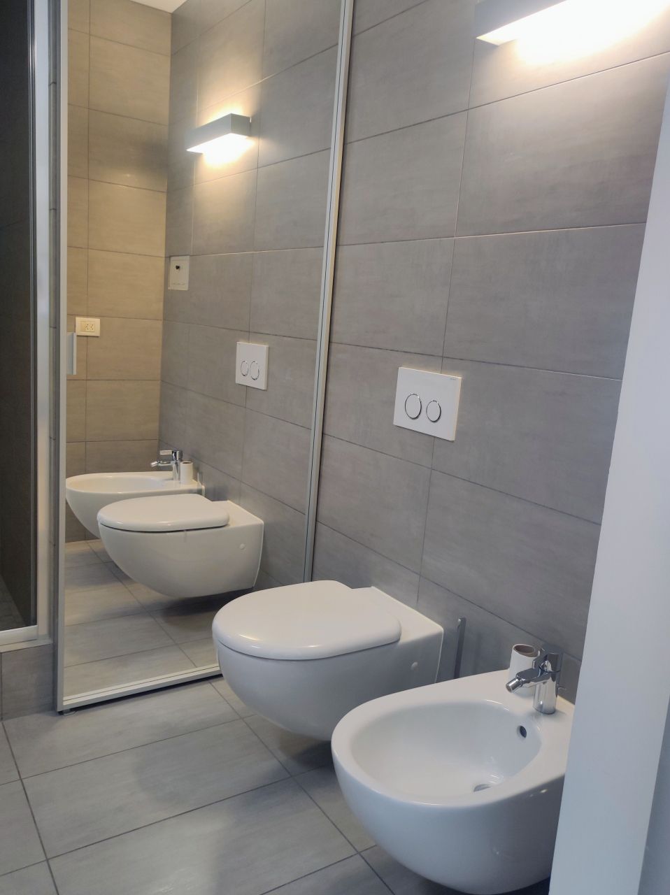 Квартира в Кампионе-д'Италия, Италия, 58 м² - фото 15