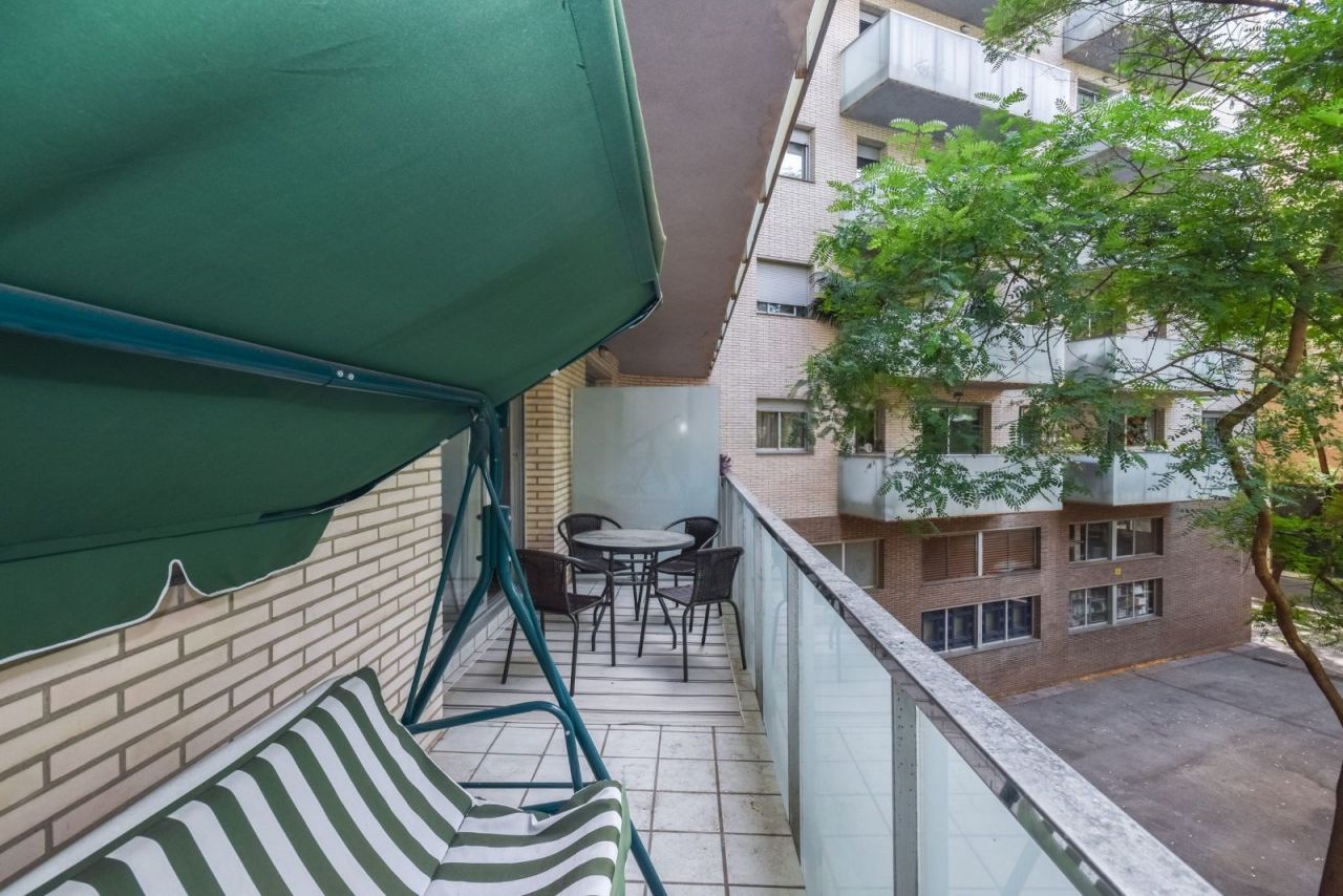 Квартира в Барселоне, Испания, 128 м² - фото 18