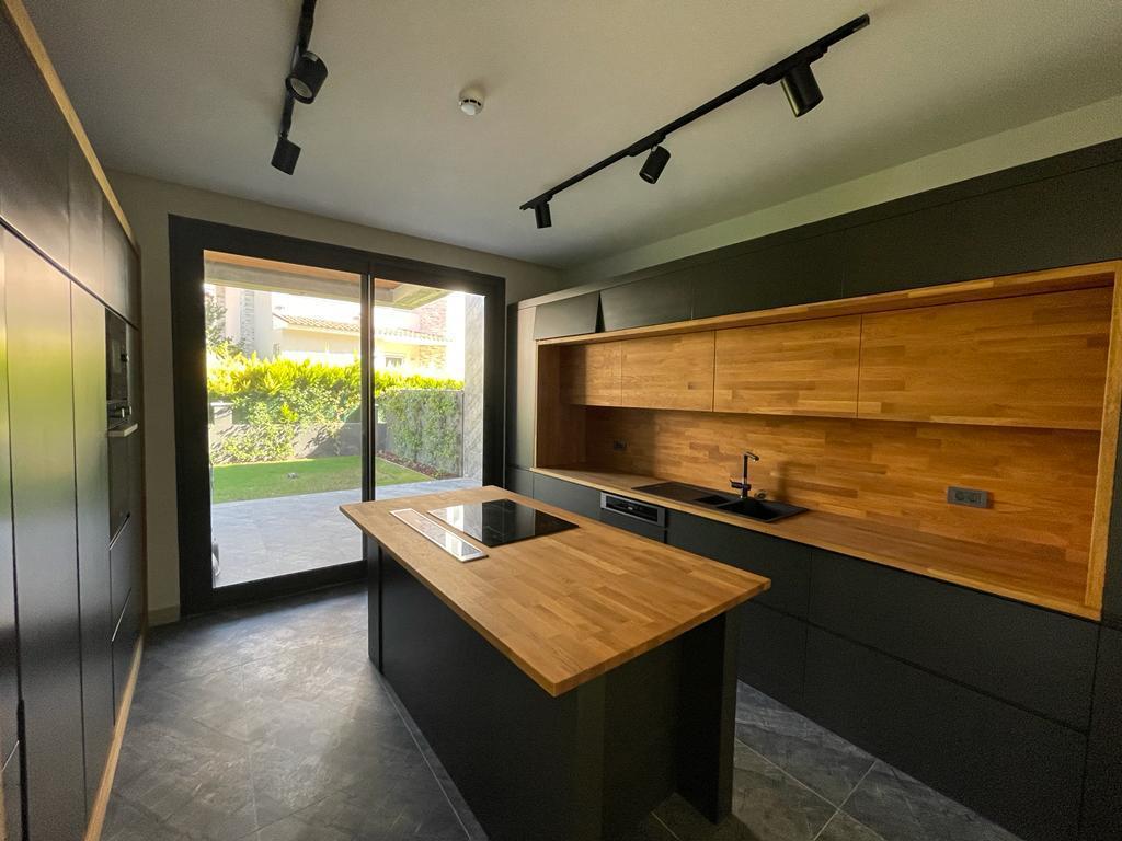 Вилла в Чешме, Турция, 350 м² - фото 10