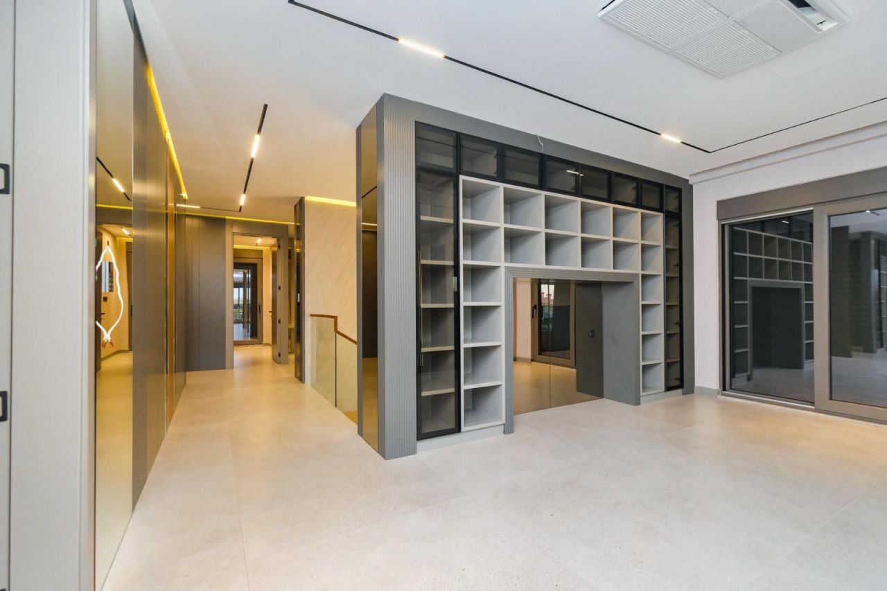 Вилла в Анталии, Турция, 743 м² - фото 9