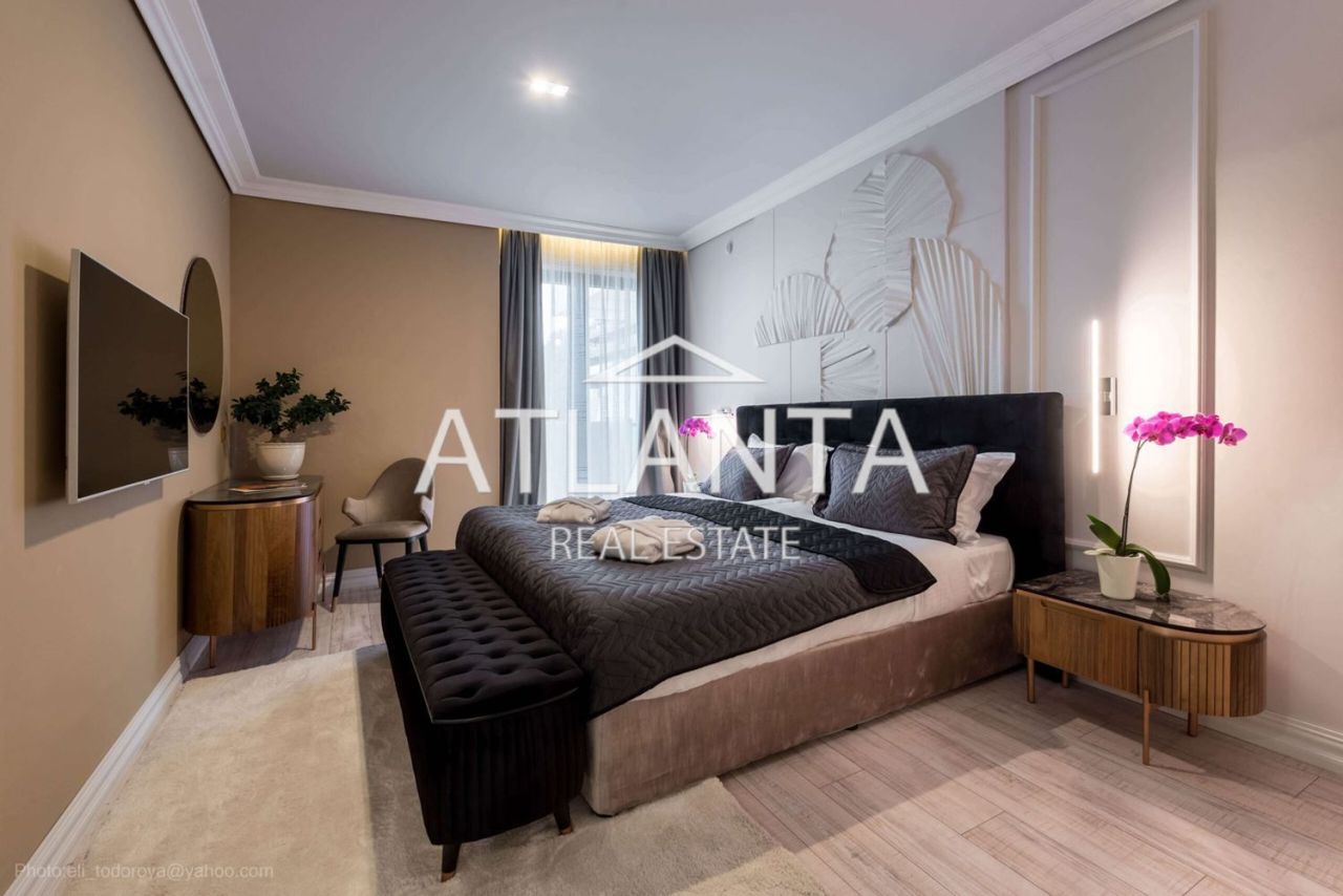 Апартаменты в Святых Константине и Елене, Болгария, 151 м² - фото 1