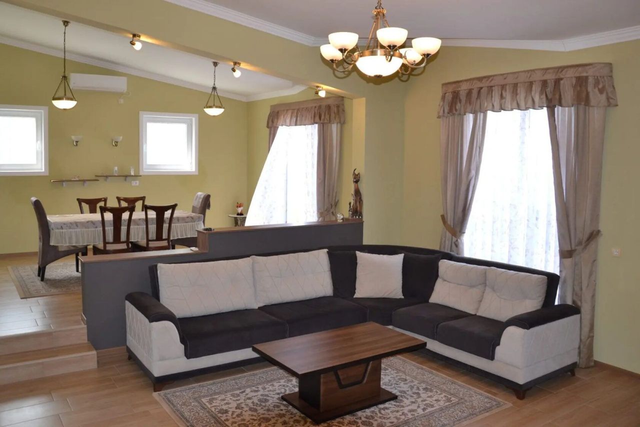 Вилла в Добра Воде, Черногория, 380 м² - фото 7