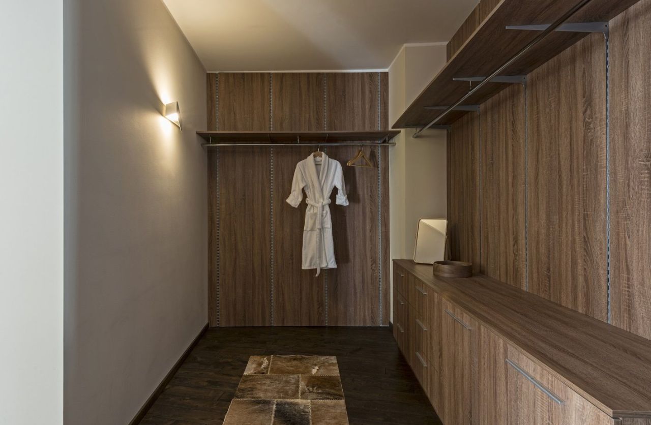 Квартира в Кампионе-д'Италия, Италия, 149 м² - фото 13